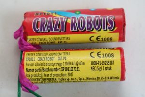 Blitzknallkörper „Crazy Robots“ der Fa. Triplex in der „P1“-Einstufung  Foto: LKA Berlin © 